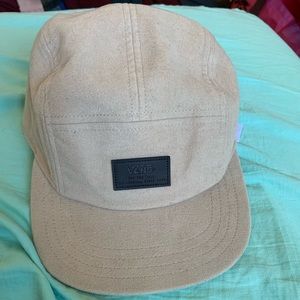 NWOT Vans 5 Panel Hat in Khaki